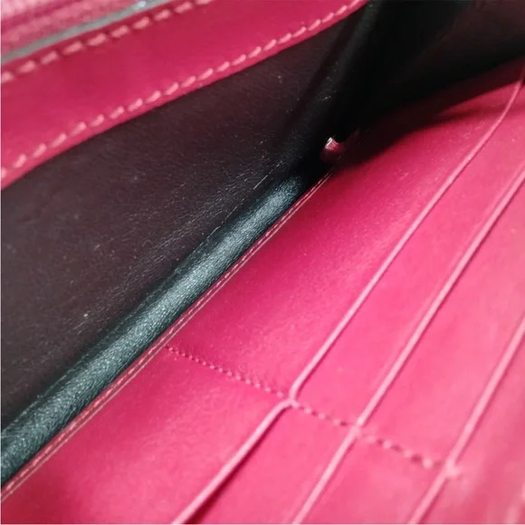 Gucci Red leather micro GG long zip around wallet - Picture 6 of 14